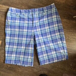 St. John's Bay Women's Plaid Golf Shorts Size 16 Blue White Green Casual